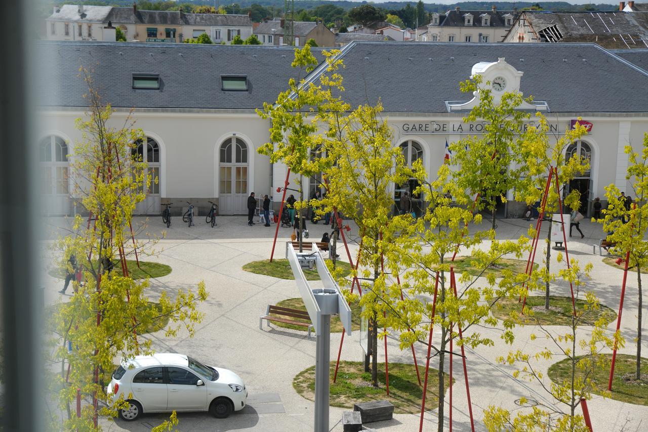 Hotel De La Gare - Restaurant Bistro Quai La Roche-sur-Yon Dış mekan fotoğraf