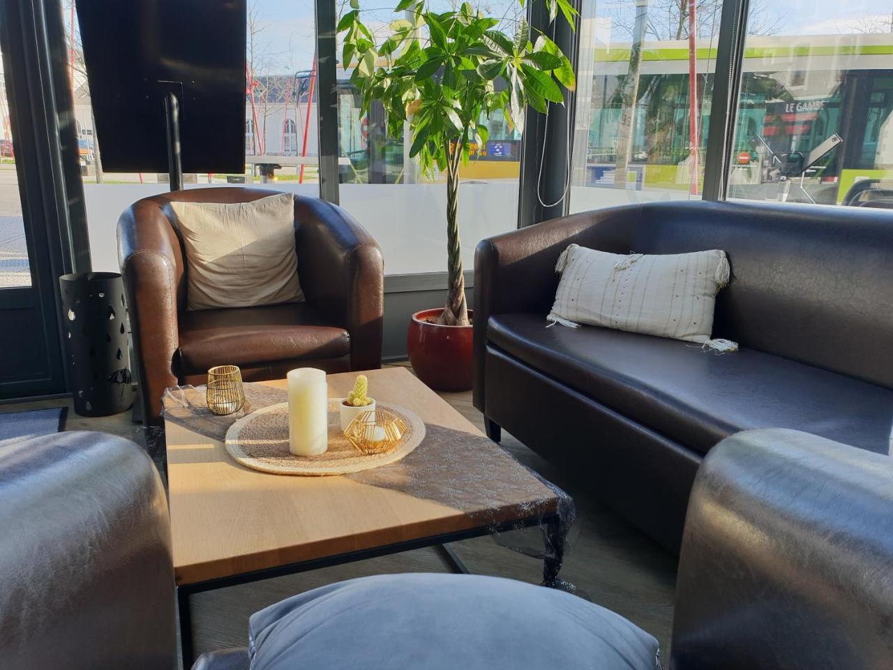 Hotel De La Gare - Restaurant Bistro Quai La Roche-sur-Yon Dış mekan fotoğraf